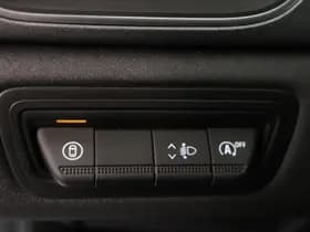 Renault Captur thumbnail 24