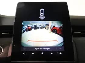 Renault Clio thumbnail 12