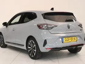 Renault Clio thumbnail 6