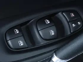 Nissan Qashqai thumbnail 29