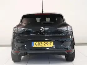 Renault Clio thumbnail 17