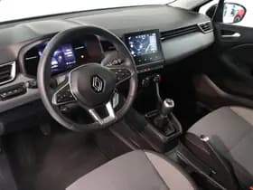 Renault Clio thumbnail 22