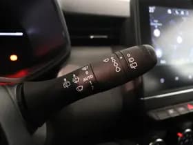 Renault Clio thumbnail 26