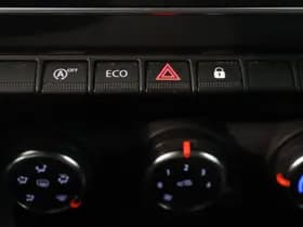 Renault Clio thumbnail 27