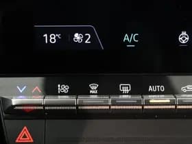 Renault Captur thumbnail 13