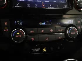 Nissan Qashqai thumbnail 13