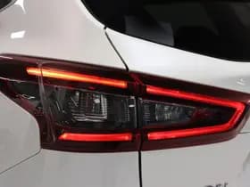 Nissan Qashqai thumbnail 16