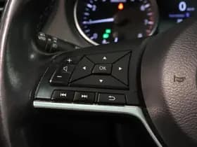 Nissan Qashqai thumbnail 22