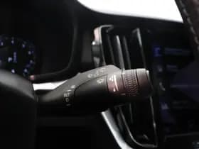 Volvo V60 thumbnail 32