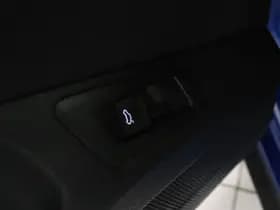 Volkswagen T-Roc thumbnail 26