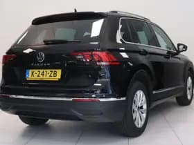 Volkswagen Tiguan thumbnail 2