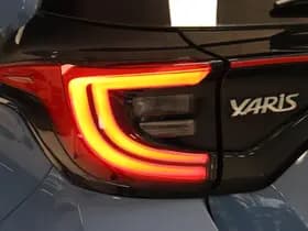 Toyota Yaris thumbnail 16