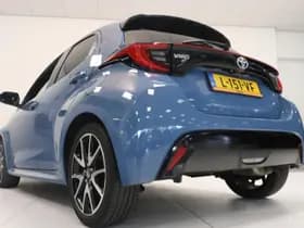 Toyota Yaris thumbnail 17