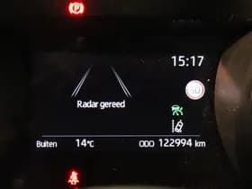Toyota Yaris thumbnail 24