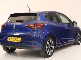 Renault Clio thumbnail 2