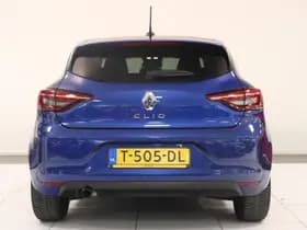 Renault Clio thumbnail 18