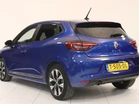 Renault Clio thumbnail 6