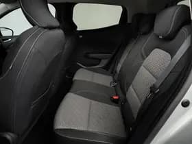 Renault Clio thumbnail 7