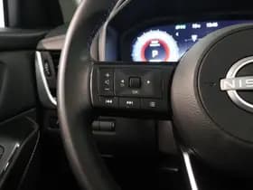 Nissan Qashqai thumbnail 22