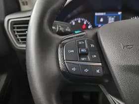 Ford Focus thumbnail 18