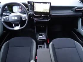 Dacia Duster thumbnail 3