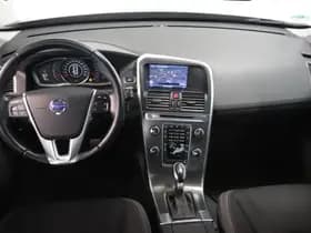 Volvo XC60 thumbnail 3