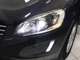Volvo XC60 thumbnail 25