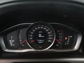 Volvo XC60 thumbnail 4