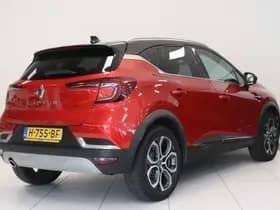 Renault Captur thumbnail 2