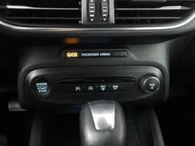 Ford Focus thumbnail 13