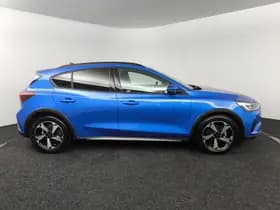 Ford Focus thumbnail 16