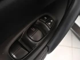 Nissan X-Trail thumbnail 23