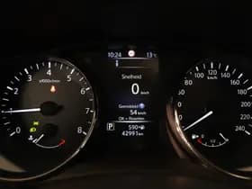 Nissan X-Trail thumbnail 4