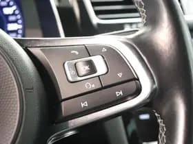 Volkswagen Golf thumbnail 22