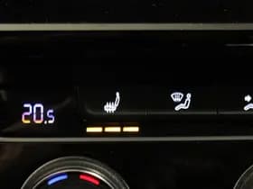 Volkswagen Golf thumbnail 29