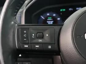 Nissan Qashqai thumbnail 23