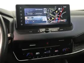 Nissan Qashqai thumbnail 10
