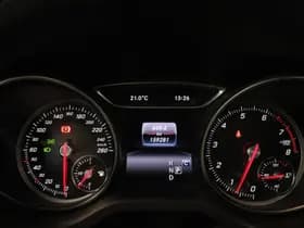 Mercedes-Benz CLA-Klasse thumbnail 4