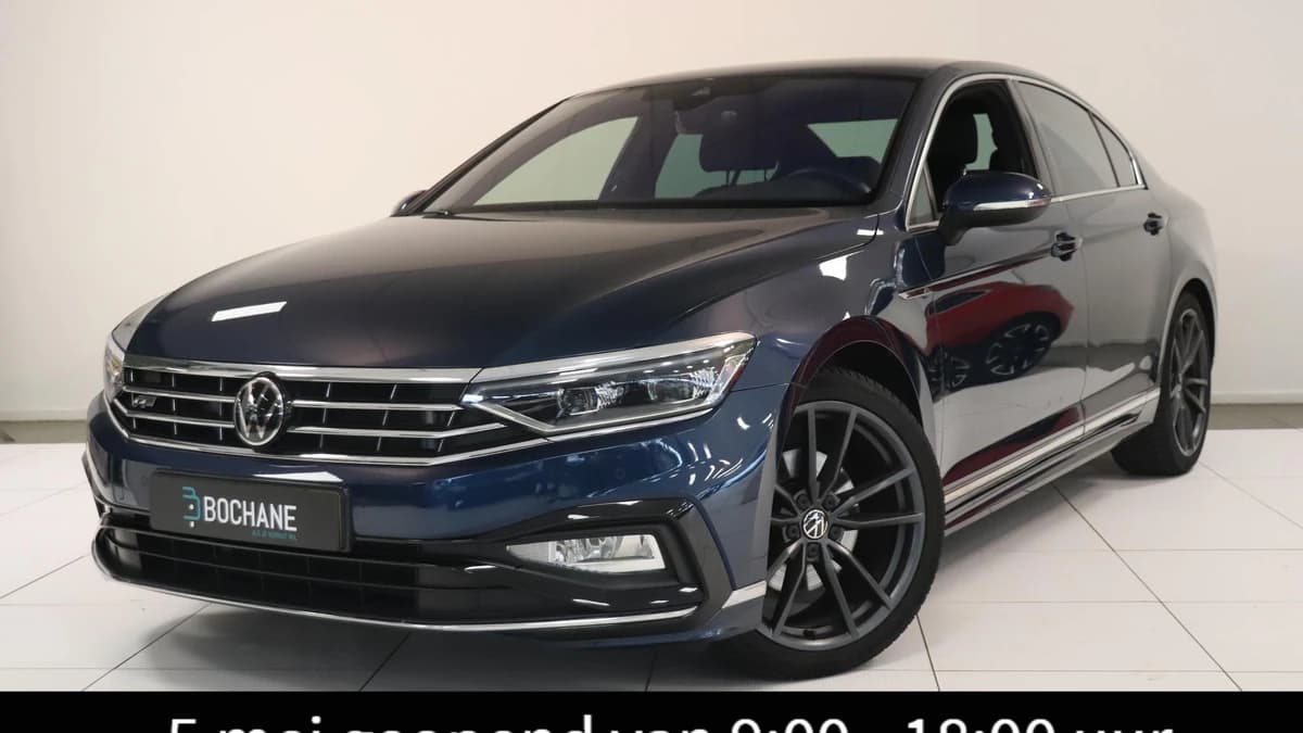Volkswagen Passat — foto 1