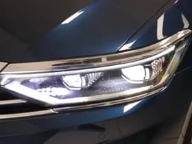Volkswagen Passat thumbnail 24