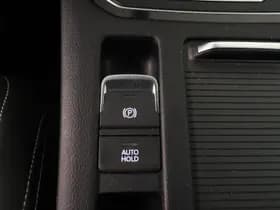 Volkswagen Passat thumbnail 37
