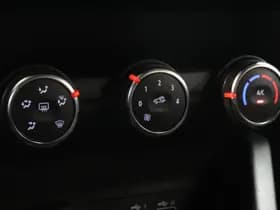 Renault Clio thumbnail 13