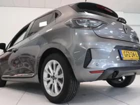 Renault Clio thumbnail 17