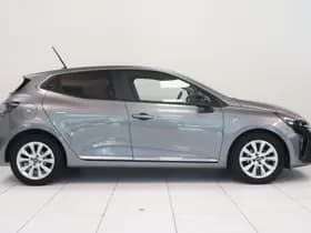 Renault Clio thumbnail 18