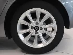 Renault Clio thumbnail 27