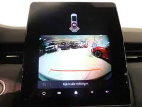 Renault Clio thumbnail 12