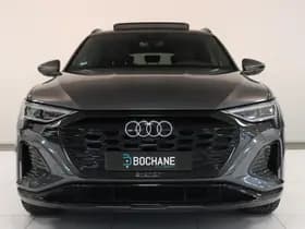 Audi Q8 e-tron thumbnail 19