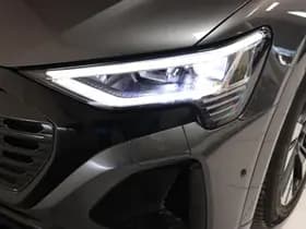 Audi Q8 e-tron thumbnail 26