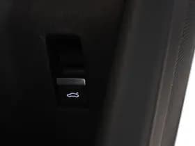 Audi Q8 e-tron thumbnail 30