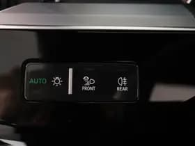 Audi Q8 e-tron thumbnail 34